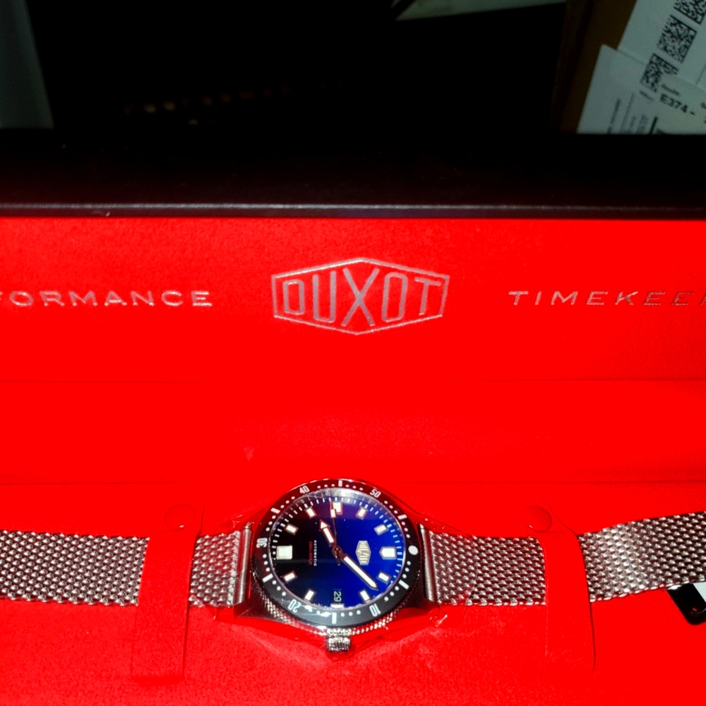 Duxot watch